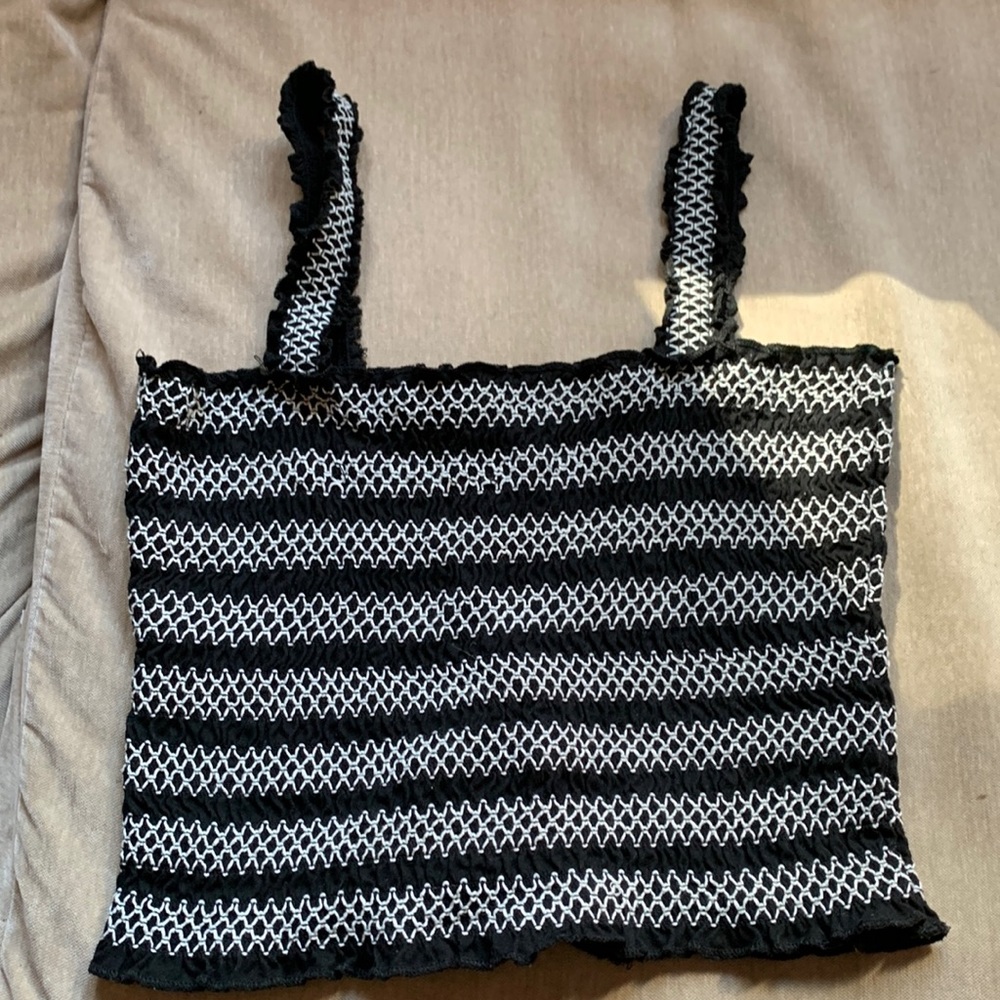Crop top